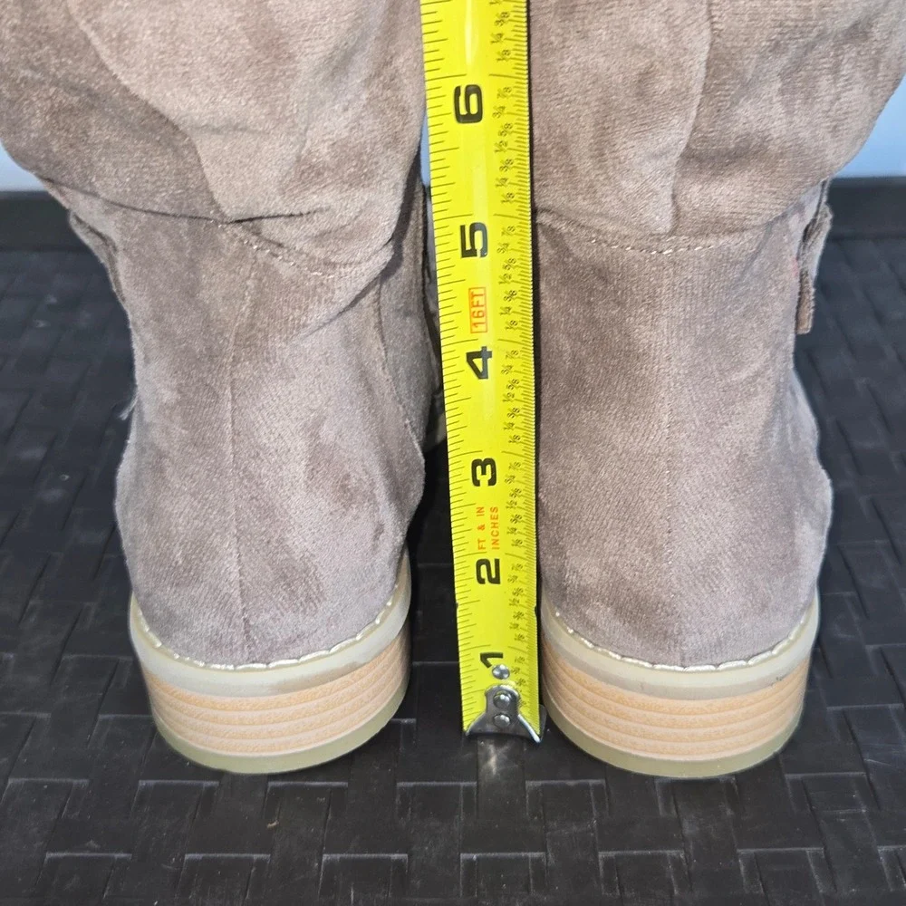 Unbranded Slouchy Knee High Boots Womens 39 Taupe Excellent Faux Suede Low Heel